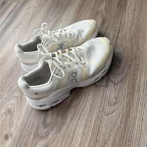 Men’s On Cloudpulse Cream and White Sneakers